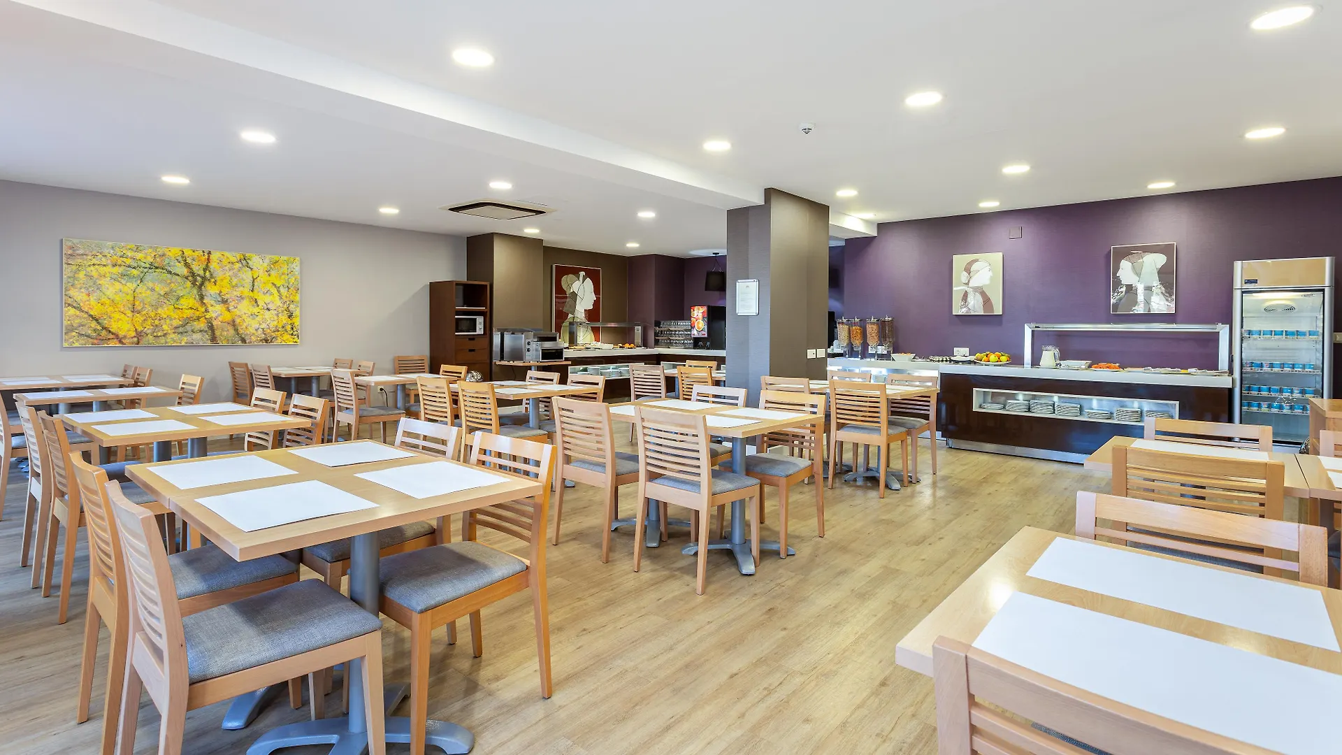 Hotel Apartamentos Pyr Fuengirola Spain