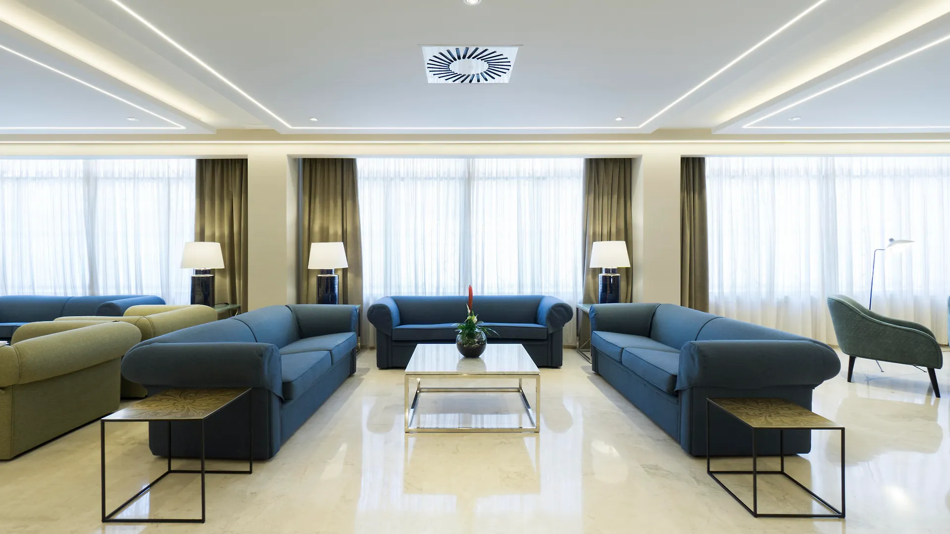 Hotel Apartamentos Pyr Fuengirola