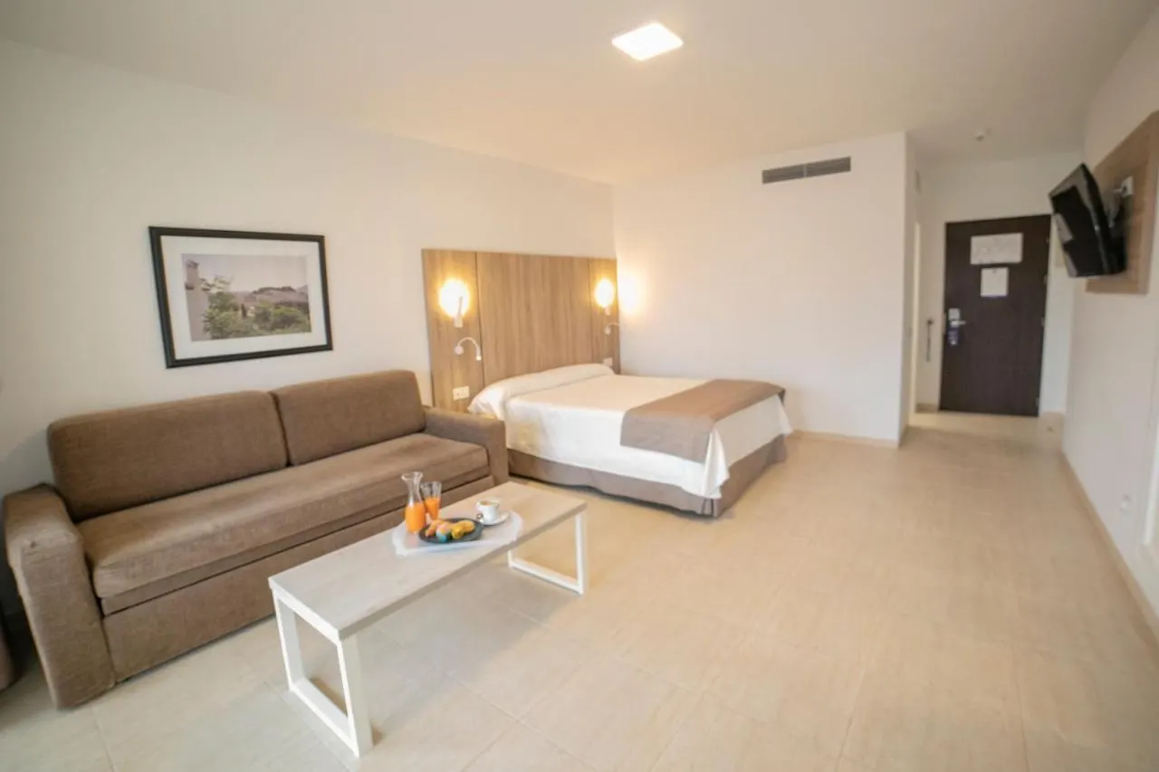 Hotel Apartamentos Pyr Fuengirola