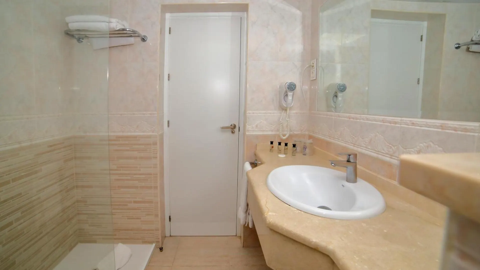 Aparthotel Hotel Apartamentos Pyr Fuengirola